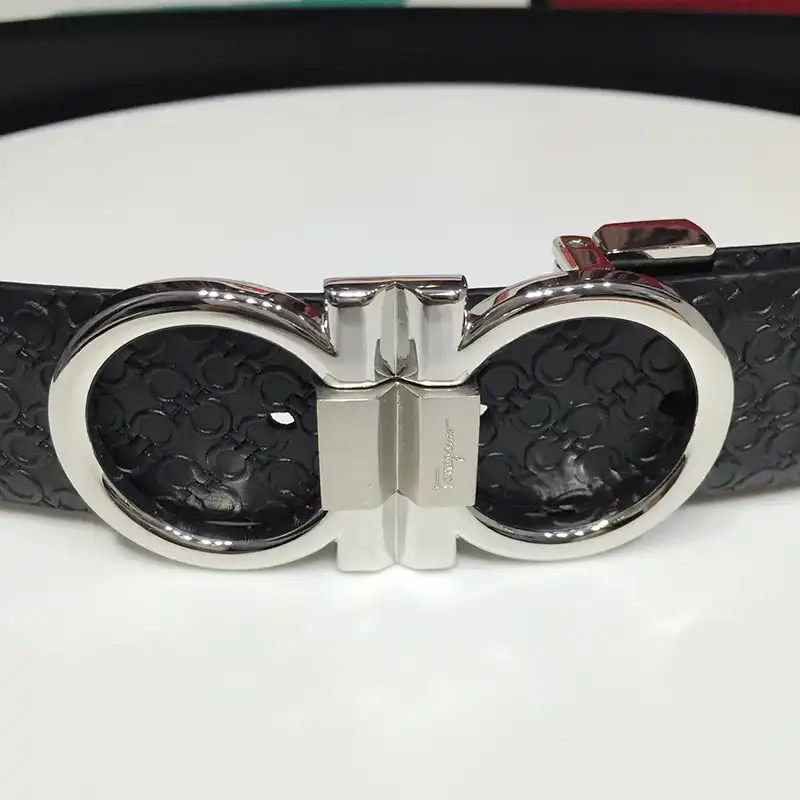 Salvatore Ferragamo s Belte 1905BL0014