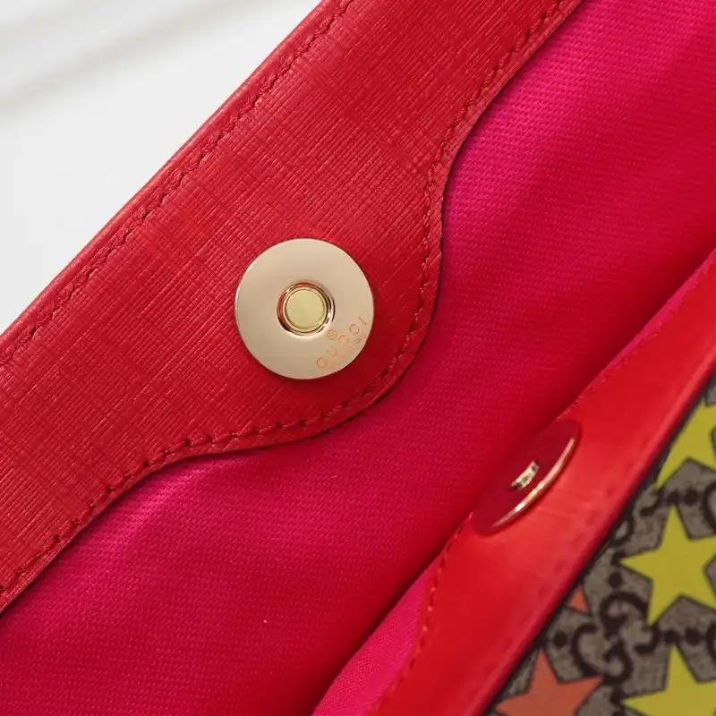 G*u*i bags 19b57g0102