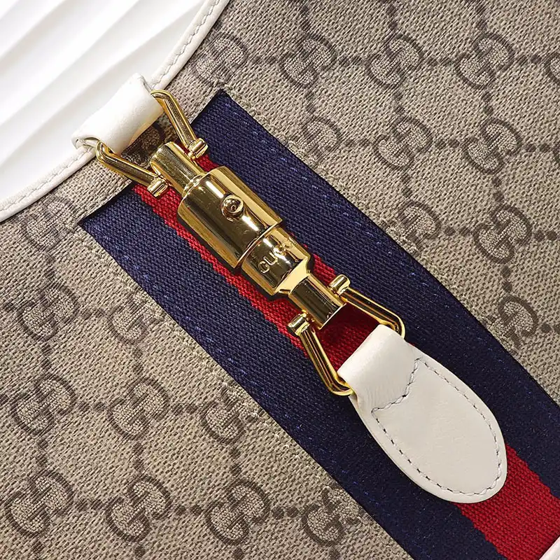 G*u*i bags 208b570140