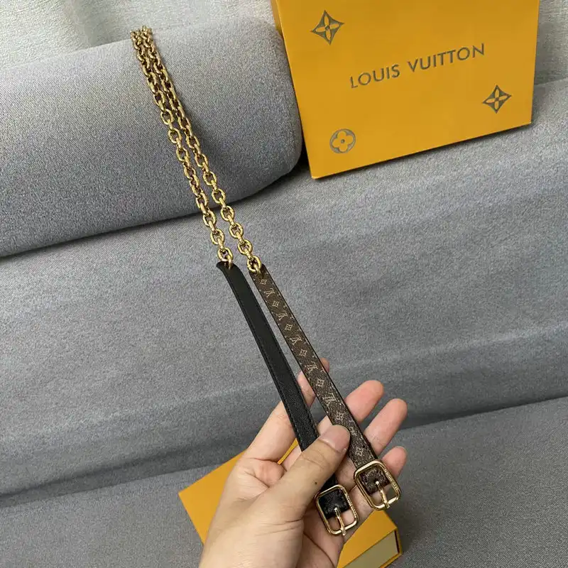 LV Belts 2106XA0183