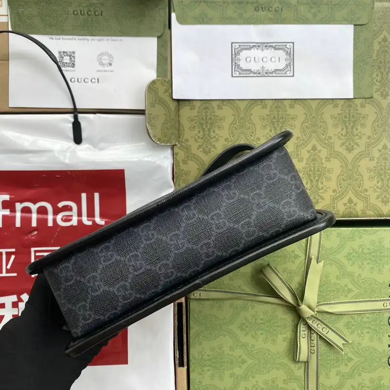 G*u*i bags 2110ya0070