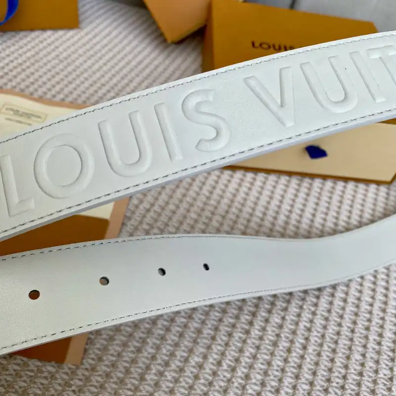LV Belts 2204XA0133