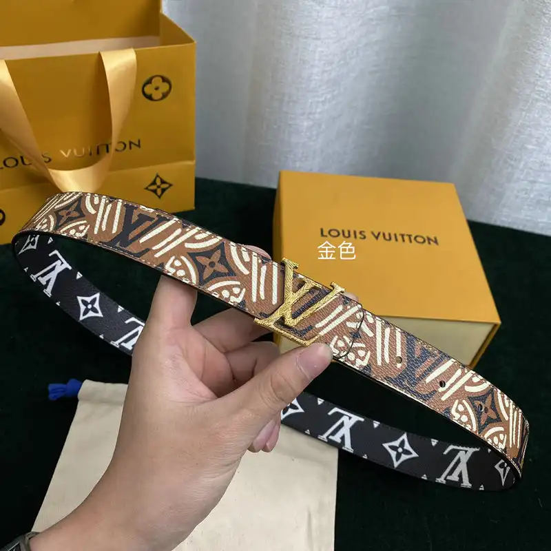 LV Belts 2204XA0187
