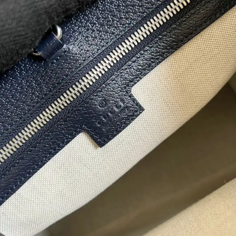 G*u*i bag 2204ya0062