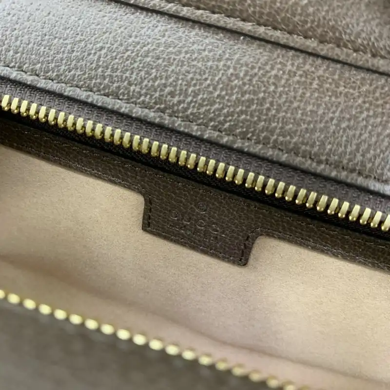 G*u*i bag 2205ya0015