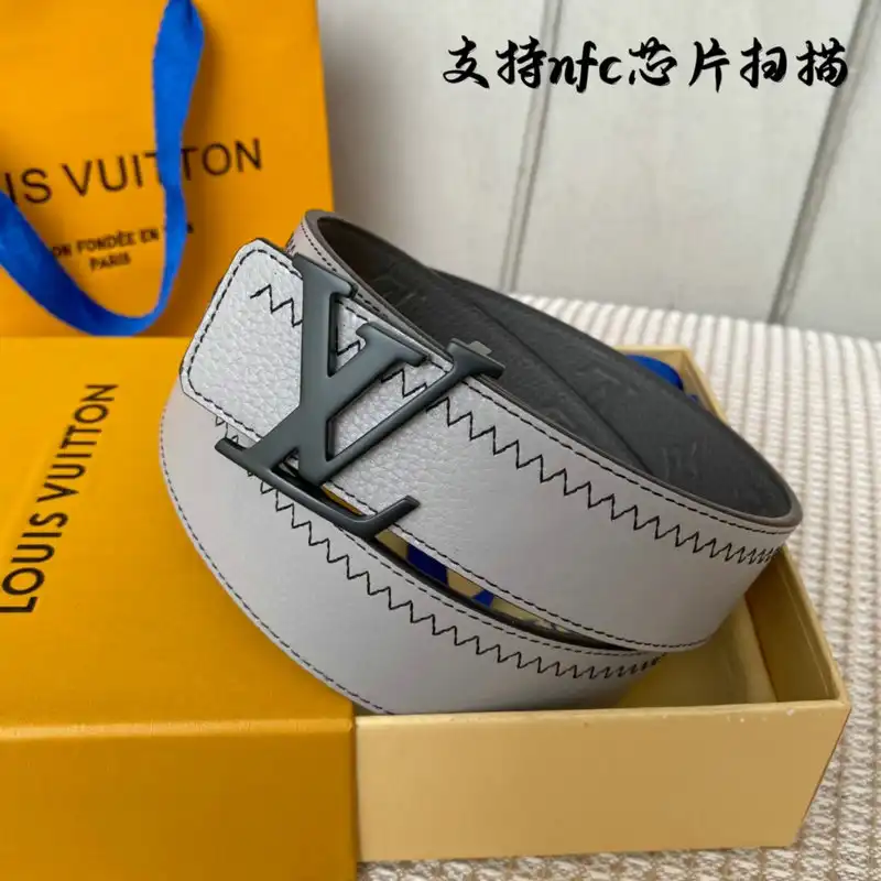 LV Belts 2207XF0043