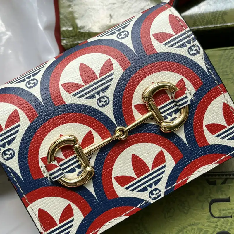 G*u*i bag 2207ya0007