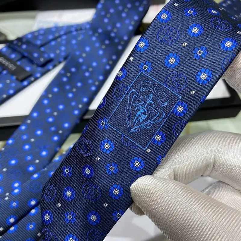 TIES Tie 2210WH0206