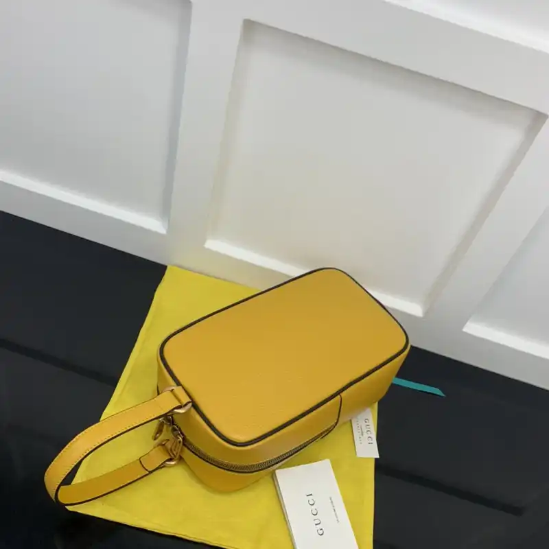 G*u*i bag 2210ya0161