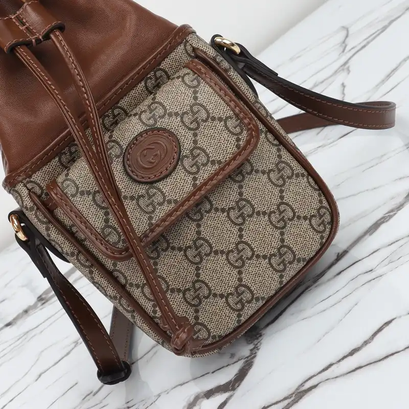 G*u*i bag 2309ya0174