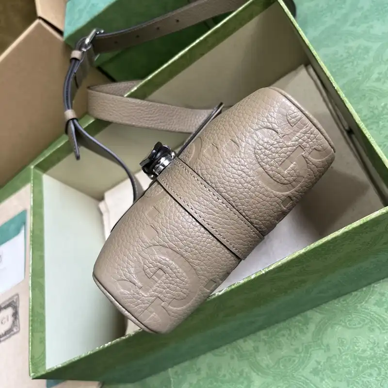 G*u*i bags 2312ya0127