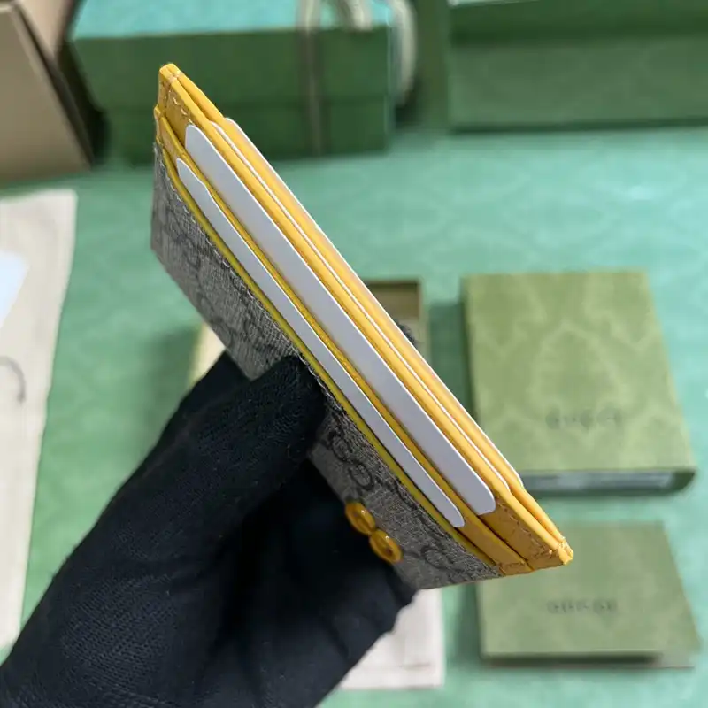 G*u*i bags 2312ya0145