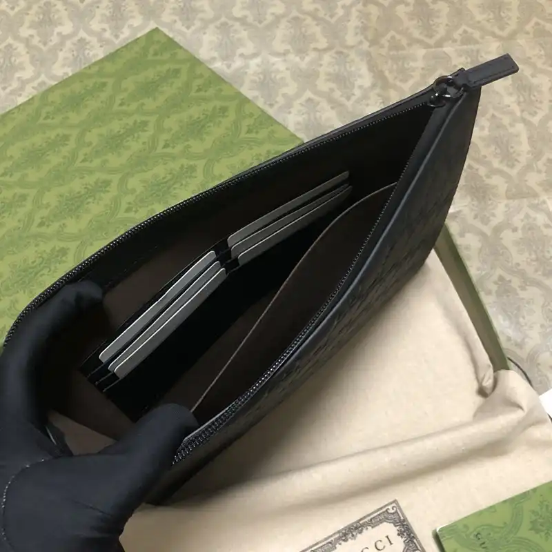 G*u*i bags 2411ya0138