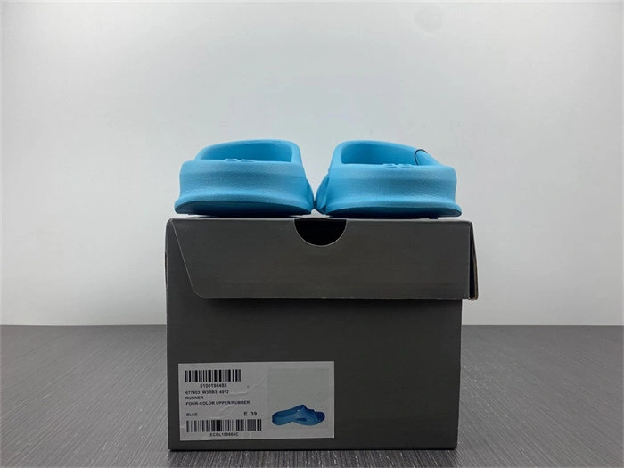 BLCG SLIPPERS SportInspired 5587