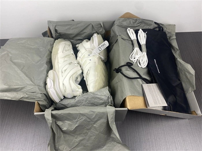 BLCG Track White Glow 542436 W3CR1 WellDesigned 4414