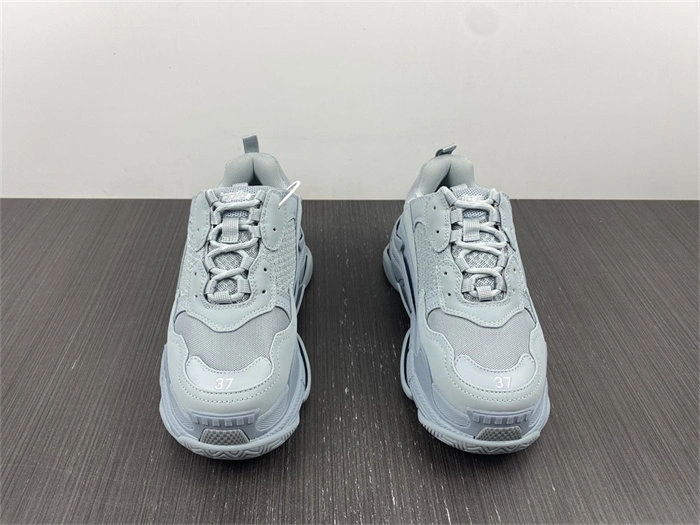 Modern BLCG Triple S Pale Blue 524039 W2FW1 4467