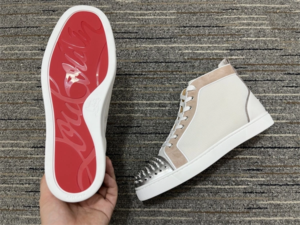Lightweight Christian Louboutin 2701