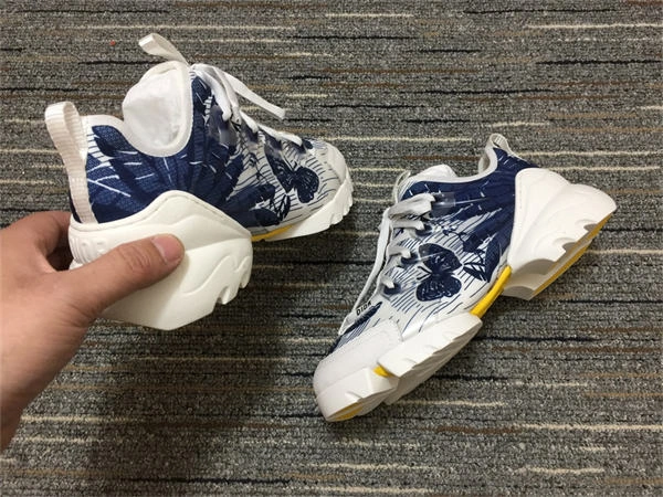 WaterResistant DR  Sneakers 1329