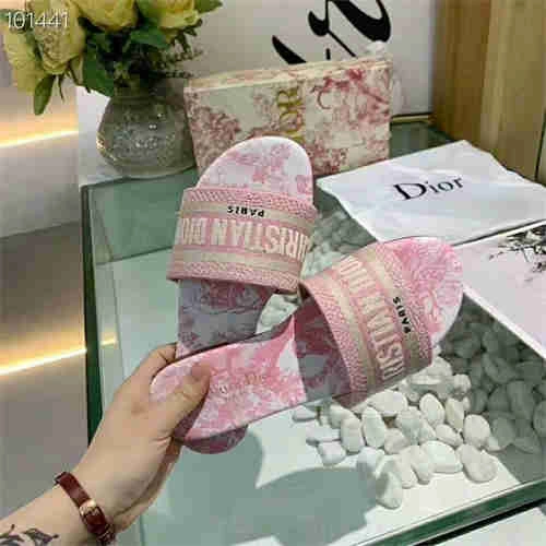 BestValue Dio Slipper 5782