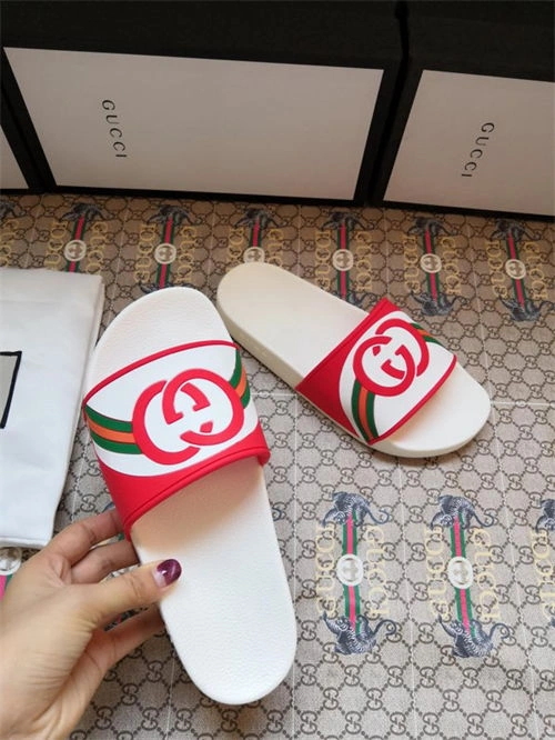 Lightweight Gocci Slipper 5720