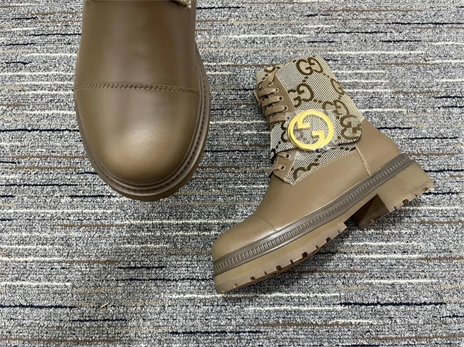 lightweight G*u*i boot women 526