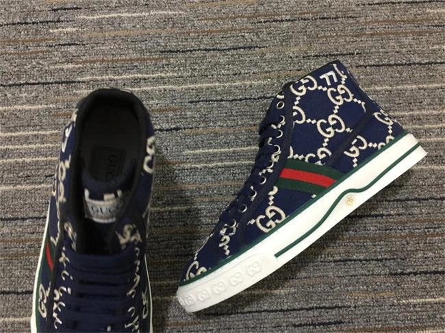 G*u*i high top sneaker classic 198