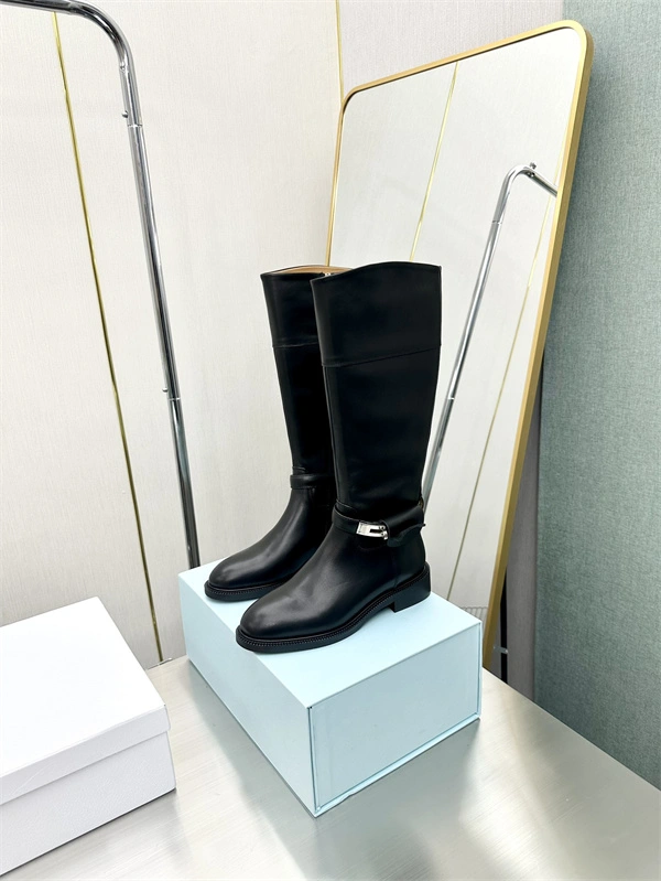 H Boot Sleek 2413