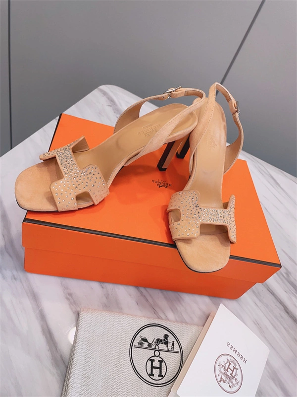 UrbanChic H Sandals 2400