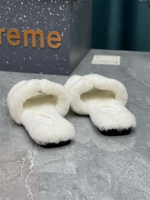 H Slipper Bright 2313