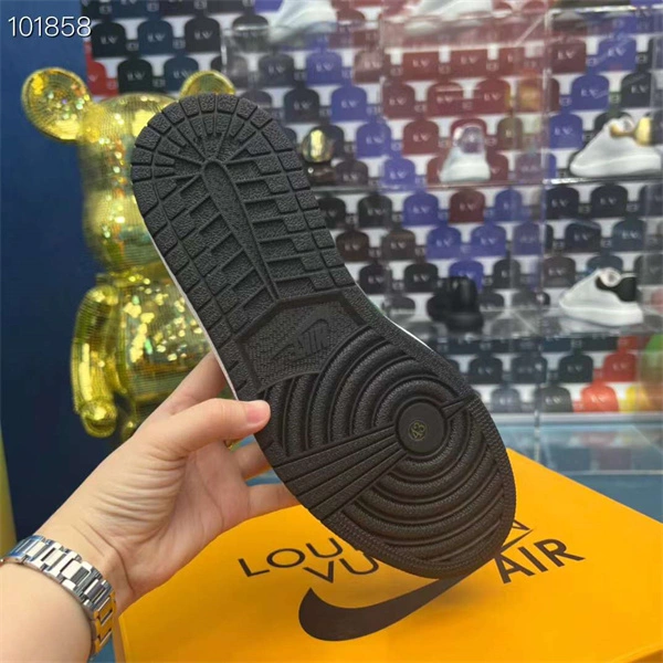 LV x OFF-WHITE x Nike Air Jordan TimelessDesign 1980