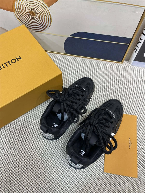 TechFriendly Louis Vuitton 1640