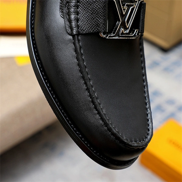 Supportive Lv Loafer 1898