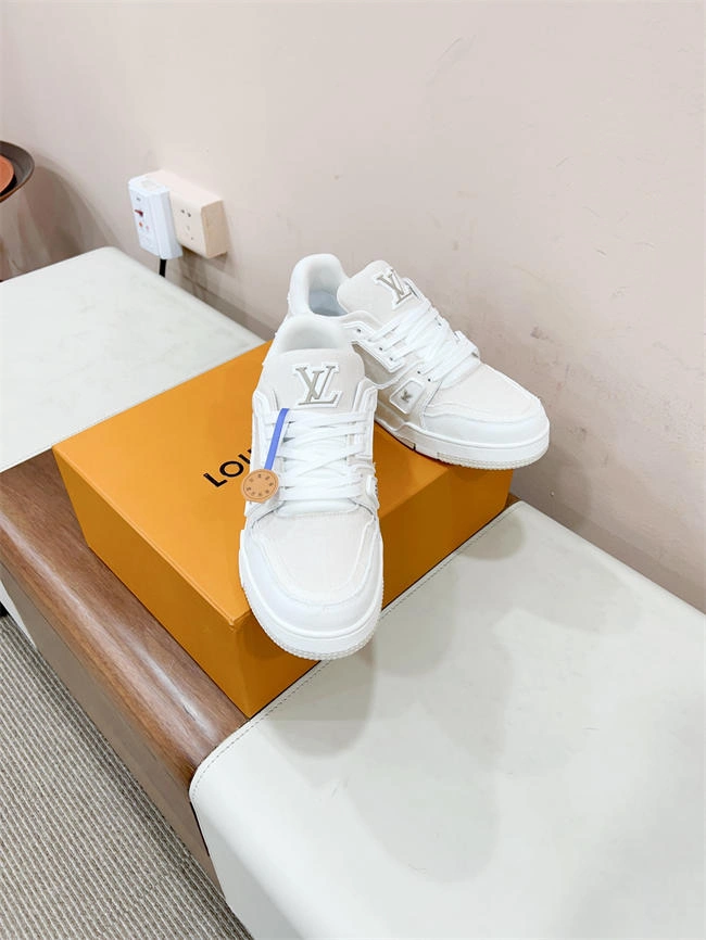 Lv Trainer Sneaker Durable 2043