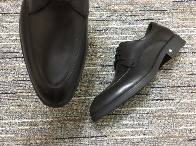 Durable Prada Loafer 3328