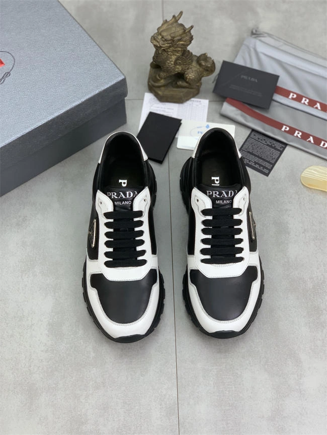 Prada Runner Sneaker Stylish 3203