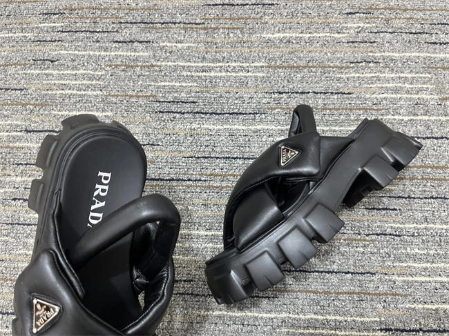 Prada Slipper HighPerformance 3343