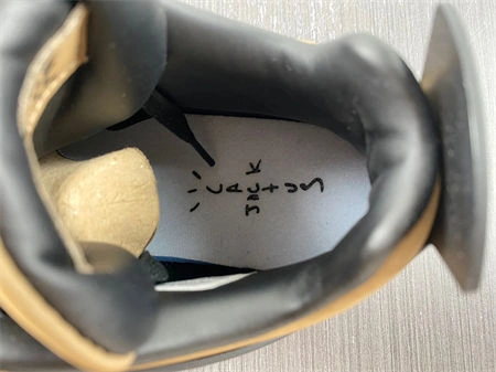 Travis Scott x Air Jordan 4 Retro Brown AJ4- ZeroBulk 3936