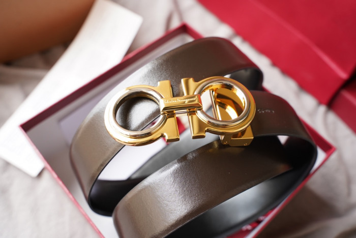 salvatore ferragamo belt