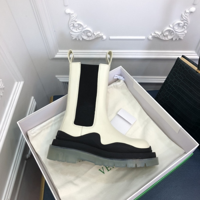 Bo*te*ga ve*ne*ta boots