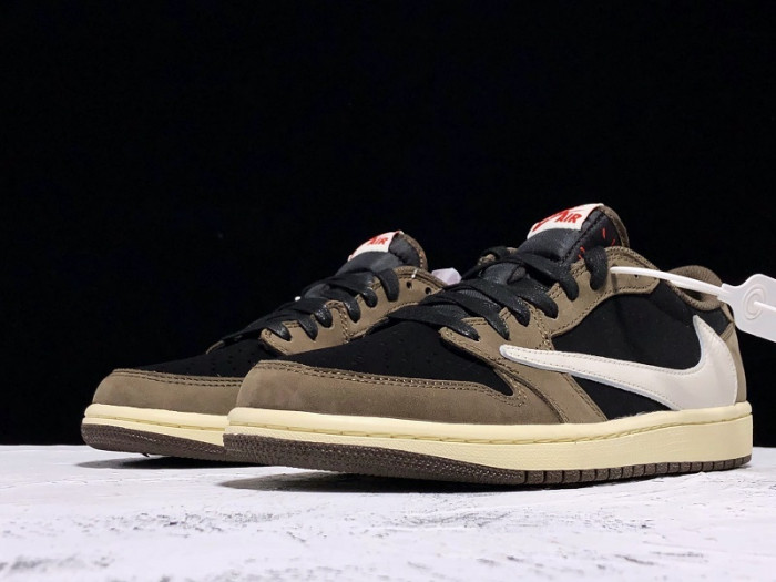 travis scott x air jordan 1 low cq4277-001