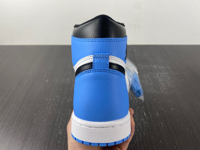 air jordan 1 retro high og "university blue" dz5485-400