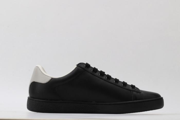 G*u*i ace embroidered low-top sneaker 431942a38g09064