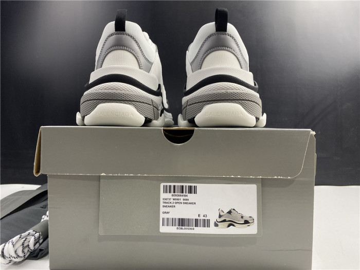 blcg sneaker triple.s.gomma gray 536737 w0901 9089