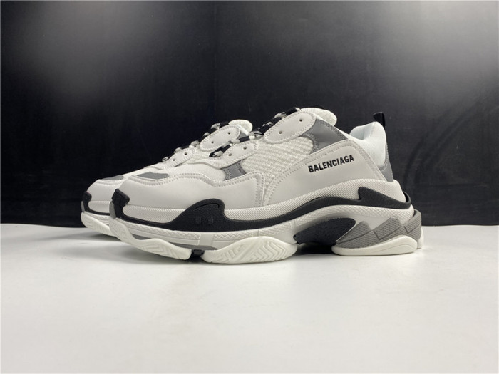 blcg sneaker triple.s.gomma gray 536737 w0901 9089