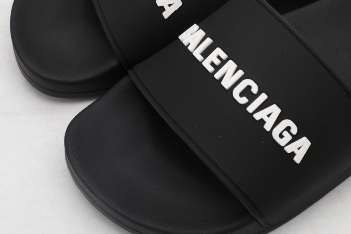 blcg slippers