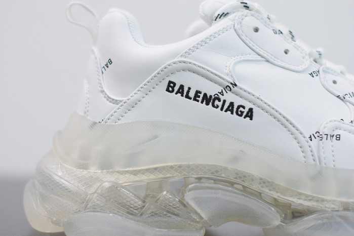 blcg sneaker triple.s.gomma fluorescent white 524039 w09e1 2021