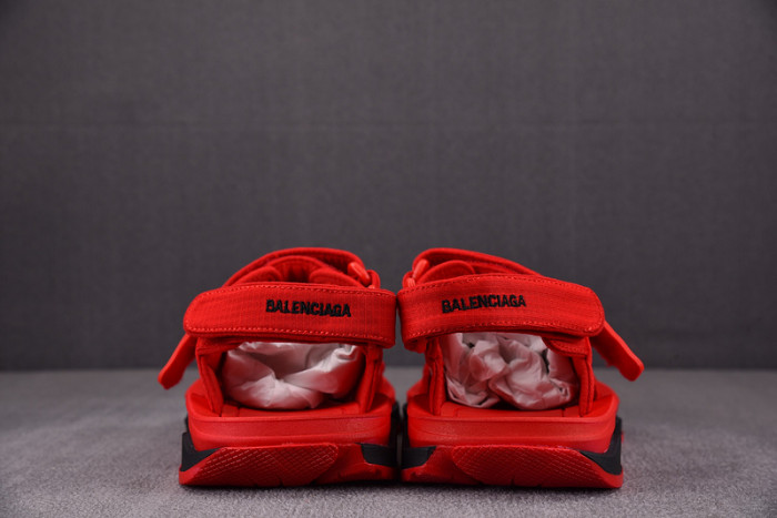 blcg sandals