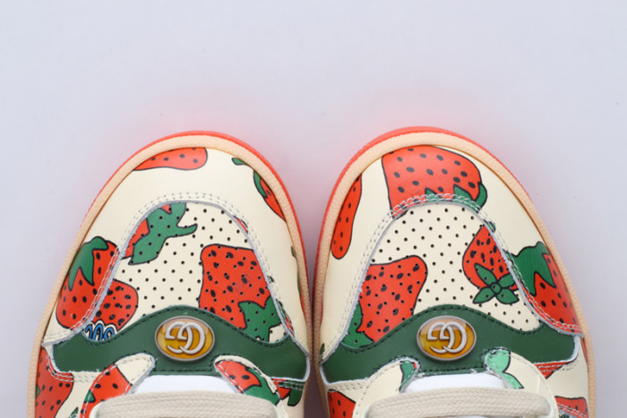 G*u*i ace embroidered low-top sneaker