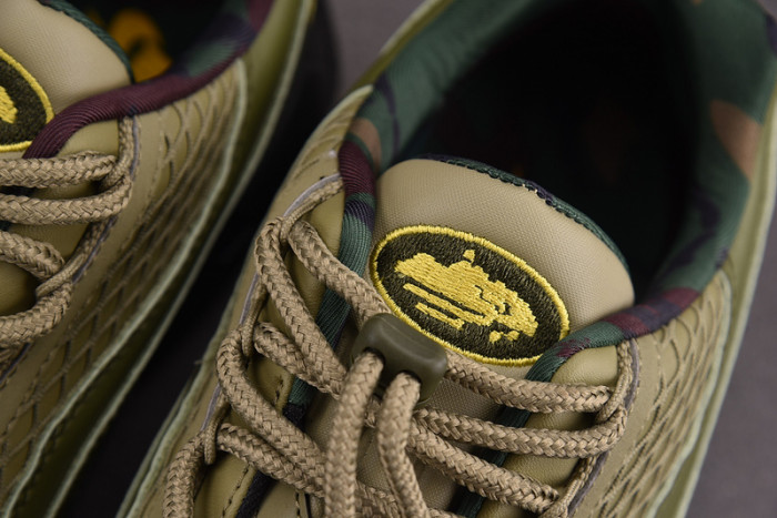 nike air max 95 sp corteiz sequoia - fb2709-300