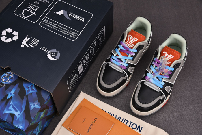 l0vt sneaker